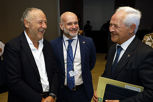 José María Pino, Luis Mosquera y José Antonio Miranda, minutos antes de comenzar el encuentro