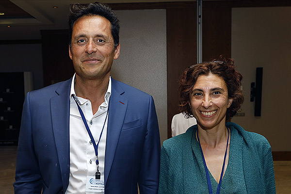 Luis Fernando Talavera, director de Ingeniería del Hospital Universitario Doctor Negrín (Gran Canaria); e Imelda López, arquitecta técnica del Hospital General Universitario Gregorio Marañón.