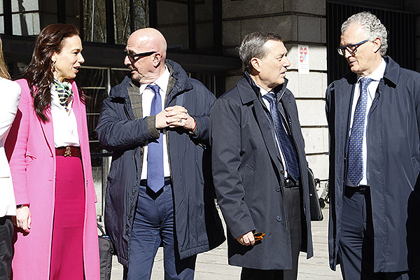 Sara García Espada, César Pascual, Marciano Gómez y Juan José Pedreo.