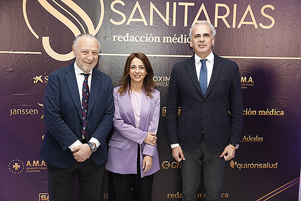 José María Pino, presidente-editor de Redacción Médica; Silvia Calzón, secretaria de Estado de Sanidad; y Enrique Ruiz Escudero, consejero de Sanidad de la Comunidad de Madrid.