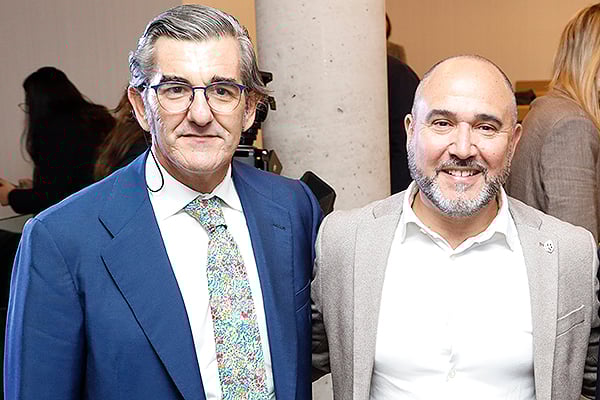 Juan Abarca y Chus Mateo, seleccionador nacional de Baloncesto.