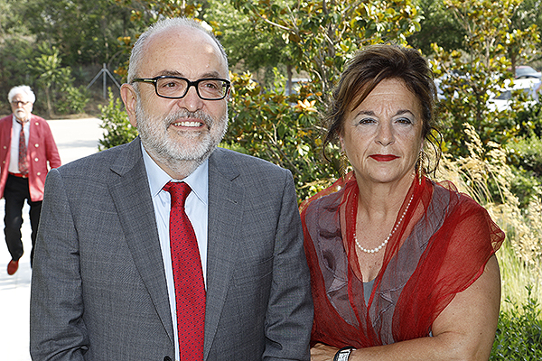 José Jesús Guillen, director general de Salud Pública de la Región de Murcia; y María José Martínez, su acompañante.