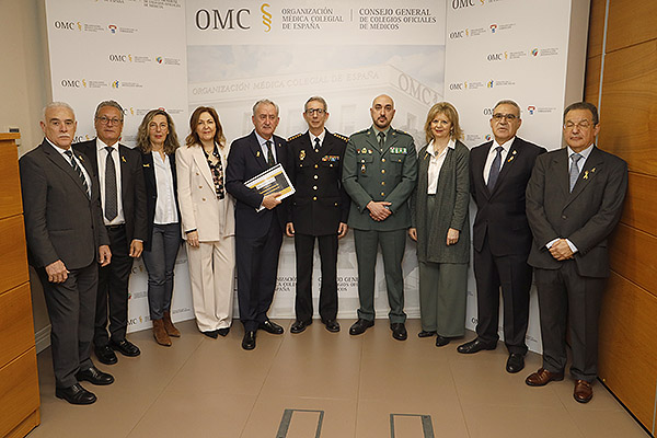 Foto de familia de la Jornada europea 'Agresiones al personal sanitario'.