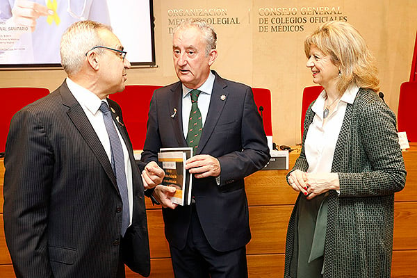 José María Rodríguez Vicente, Tomás Cobo y Elvira Velasco.