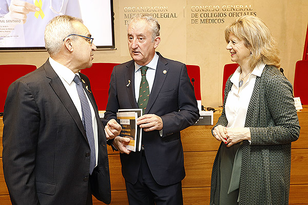 José María Rodríguez Vicente, Tomás Cobo y Elvira Velasco.