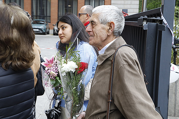 Los abuelos son parte también de este día tan especial, su apoyo y cariño son clave.