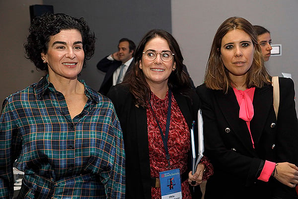 Elena Abarca, vicepresidenta de HM Hospitales; Ofelia De Lorenzo y Pilar Jimeno.