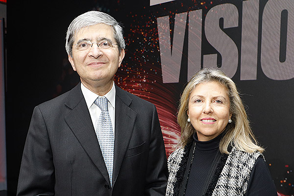 Xavier Mendoza y María Río.