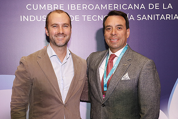 De Alear Worldwide: Sebastiano Garonna y Christian Susa, director general.