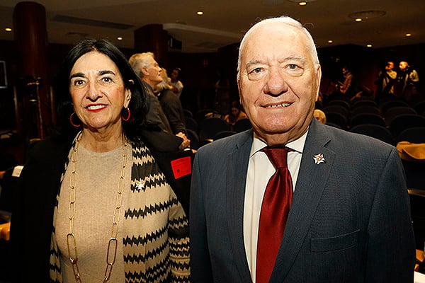 Raquel Rodríguez y Florentino Pérez Raya, presidente del CGO.