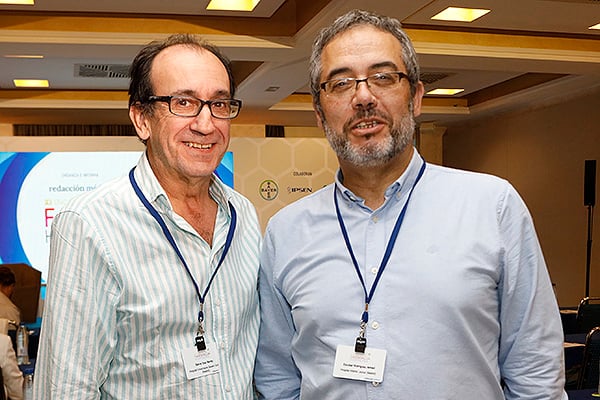 Benito García, jefe de Servicio de Farmacia Hospitalaria del Hospital Severo Ochoa; e Ismael Escobar, jefe de Servicio de Farmacia Hospitalaria del Hospital Infanta Leonor.