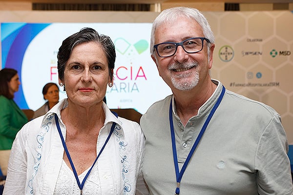 Maria Inés Vida, técnico del Hospital Regional de Málaga; y Josep Maria Catalá, coordinador de Técnicos del Hospital Sant Joan de Deu.