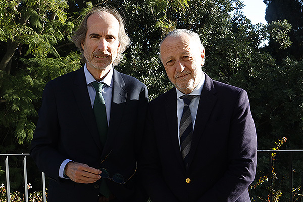 Bernardo Valdivieso, secretario Autonómico de Planificación, Información y Transformación Digital de la Conselleria de Sanitat de la Comunidad Valenciana; y José María Pino.