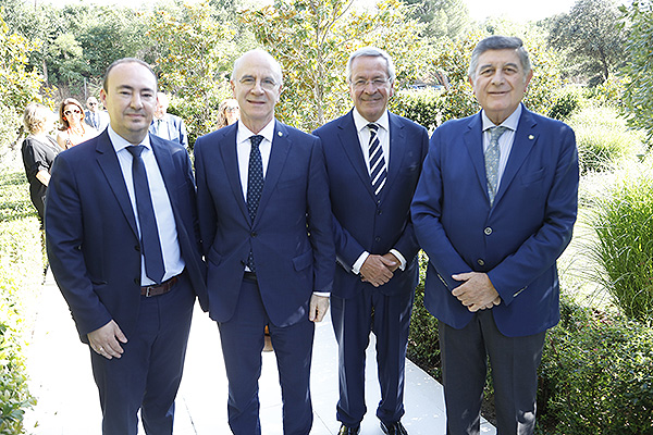 De PSN: David San Cristobal, director de Comunicación; Armando Solís, presidente; José María Suárez, secretario general; y Manuel Pérez, vicepresidente.