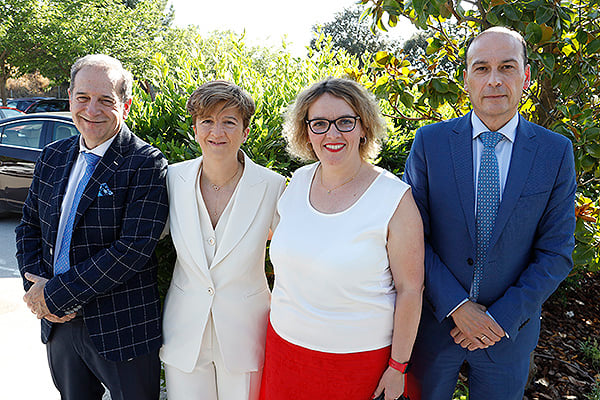 José Nieves González; Mercedes Navío; Almudena Quintana, Miguel Ángel Rodríguez Roiloa, director general de Recursos Humanos y Relaciones Laborales del Sermas; Elena Fernández, gerente de Cuidados del Sermas.