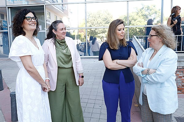Elena Fernández, Aurora Aurújo, Pilar Jimeno, Almudena Quintana, directora general Asistencial del Servicio Madrileño de Salud.