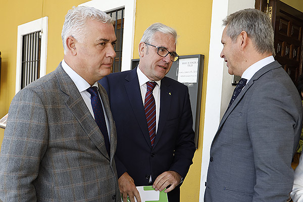 José Luis Vegas, Jordi Dalmases y José Miñones.