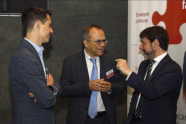 Ion Arocena, Josep Samitier y Cristóbal Belda.