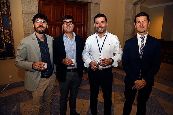 Carlos Villar, jefe de Sección de Comunidades Autónomas de Redacción Médica; Juan Manuel Fernández, redactor jefe de Redacción Médica; Juan Antonio Mayol, director Comunicación corporativa Boehringer Ingelheim; y Óscar López, director de Redacción Médica.