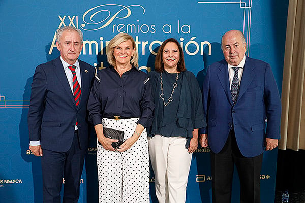 Tomás Cobo, presidente de la OMC; María Neira, exdirectora de Salud Pública y Medio Ambiente de la Organización Mundial de la Salud (OMS), Manuela García y Ricardo De Lorenzo, presidente de De Lorenzo Abogados.