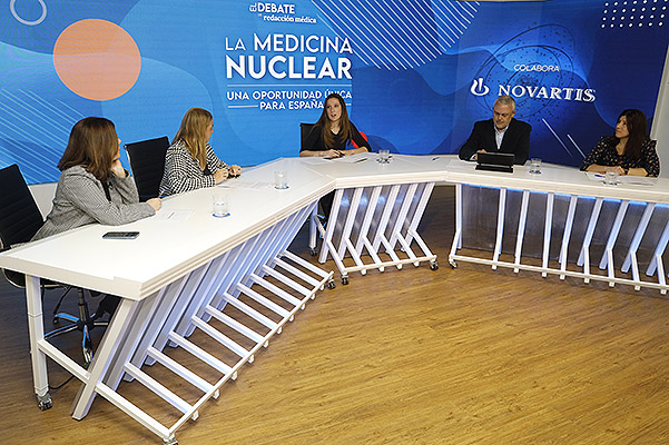 Instante del debate 'La Medicina Nuclear, una oportunidad única para España'.