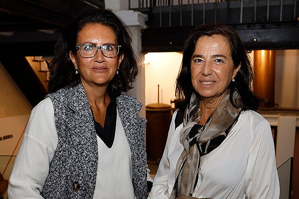 Mónica Robles, directora técnico de Calidad y Atención al Usuario de la Gerencia Regional de Salud del Sacyl; y Maria Luisa Cuadrado, jefe de Servicio de Atención al Usuario y Participación de la Gerencia Regional de Salud del Sacyl.
