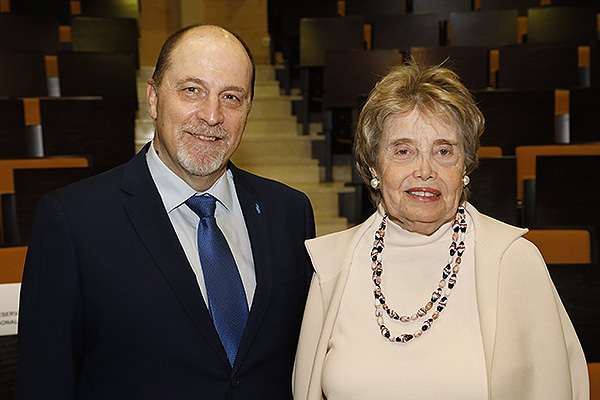 Víctor Cea, director de RSVDC de Promede; y Florinda Gilsanz, accionista de Promede.