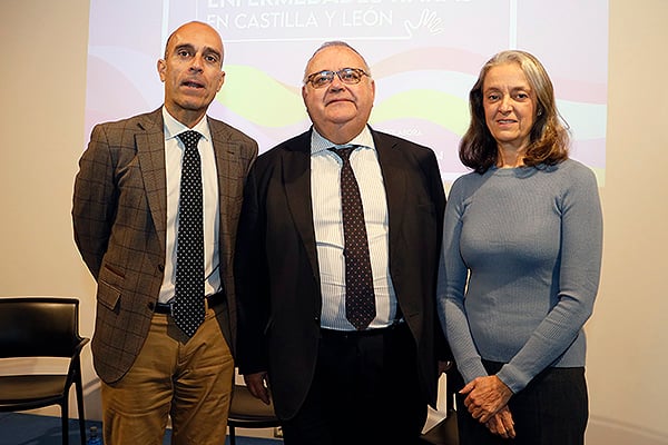 Ricardo López, Alejandro Vázquez y Ana Ojanguren.