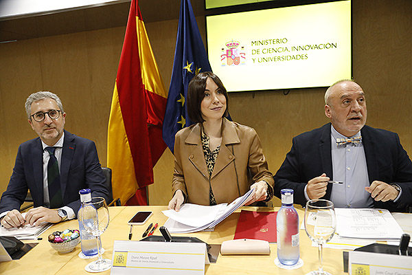 Arcadi España, secretario de Estado de Politica Territorial; Diana Morant; y Juan Cruz Cigudosa, secretario de Estado de Ciencia, Innovación y Universidades.