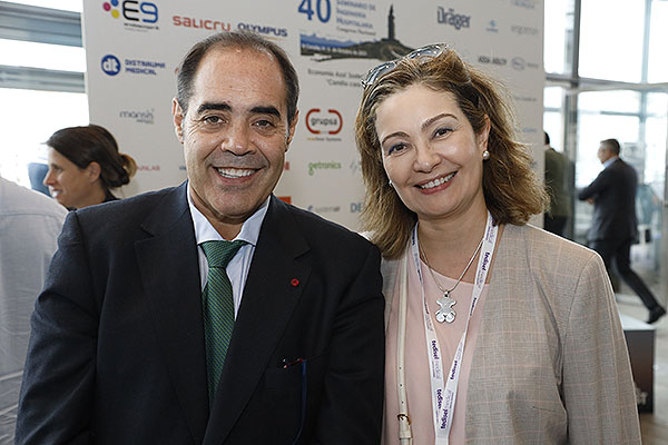 Javier Guijarro y Inmaculada Ramos, directora Distrito Sanitario Monforte de Lemos del área Sanitaria de Lugo. 