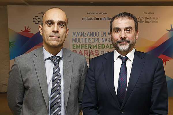 Ricardo López y Jorge Aboal, director general de Asistencia Sanitaria del Servicio Gallego de Salud.