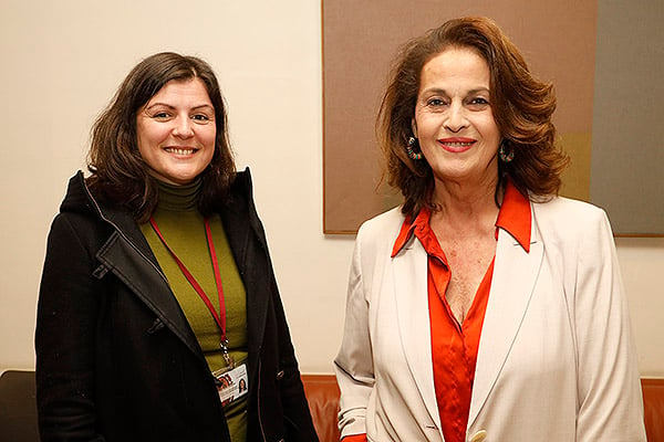 Cristina Castillo y Carla Antonelli, portavoz del Grupo Izquierda Confederal.