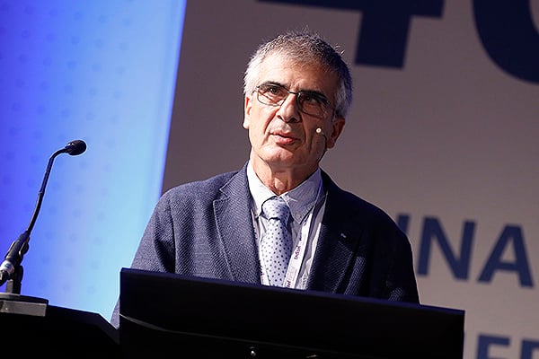 Salvador Díaz Lobato, director Médico de Nippon Gases y Oximesa