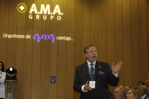 Luis Cáceres,  momento del nombramiento como consejero de AMA.