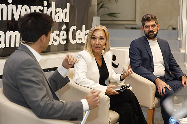 Miguel G. Corral, Carmen Ayuso y César Velasco.