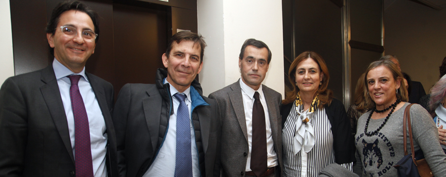  Eduardo Rodríguez, director de Eresa; Rodolfo Antuña, ?director gerente en Hospital Universitario de La Princesa; Rubén Flores, director de Enfermería en el Hospital de La Princesa;Carmen Pérez, técnico de la direción general de Recursos Humanos del Sermas y Dolores Rubio y Lleonart, directora médico del Hospital Dr. Rodríguez Lafora.