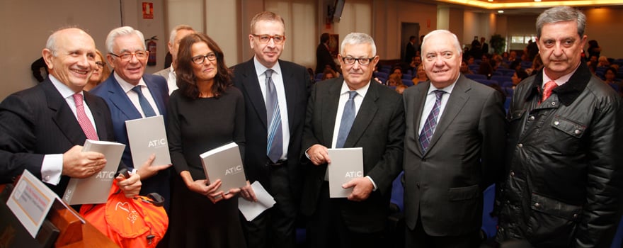 Foto de familia antes de la presentación del Congreso Internacional de Enfermería de Barcelona de 2017