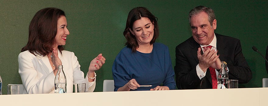 Raquel Martínez, Carmen Montón y Jesús Aguilar.