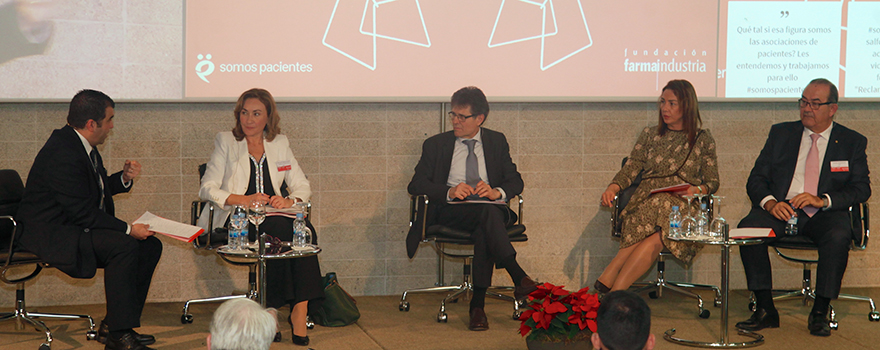 Santiago Alfonso, de Acción Psoriasis; María Martín Díez Baldeón; Humberto Arnés; Lola Murillo, de Sefac, y Antonio Fernández-Pro, presidente de SEMG.