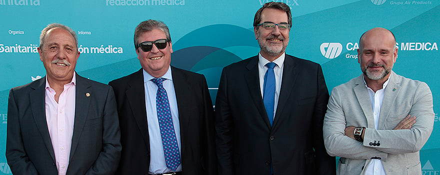 Pablo Domínguez; Luis Blázquez; Fernando Jou, gerente del Hospital de la Poveda y Luis Mosquera, presidente de la Asociación Española de Ingeniería Hospitalaria (AEIH).