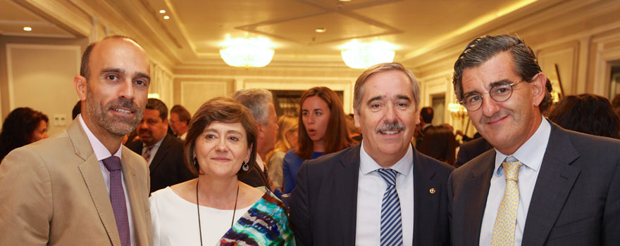 Ricardo López, Carmen Ruiz, Fernando Mugarza y Juan Abarca Cidón. 