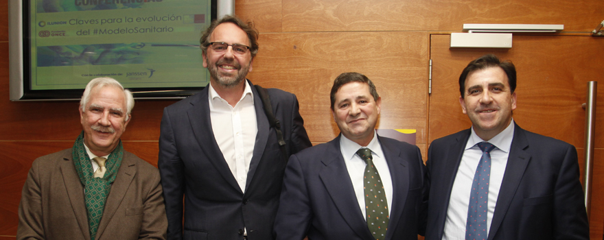 Antonio Alemany, subdirector Gerente del Hospital Clínico San Carlos; Antonio Franco Fernández-Conde, CEO de Luzan5; Joaquín Estévez Lucas, presidente de Sedisa; y Ángel Capuchinos responsable de hospitales en la farmacéutica Janssen.