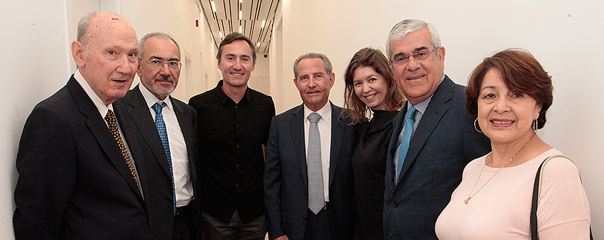 Félix Prieto, médico genetista de Sistemas Genómicos; Valeriano Hernández, asesor de Eresa; Xavier Vendrell, responsable de la Unidad de Genética Reproductiva de Sistemas Genómicos; Vicente Saus, expresidente de Eresa; María Gordo, directora del departamento jurídico del Grupo Ascires; Tomás Abadía, presidente de honor de Eresa; y Sonia Santillán, directora médico de Sistemas Genómicos.  