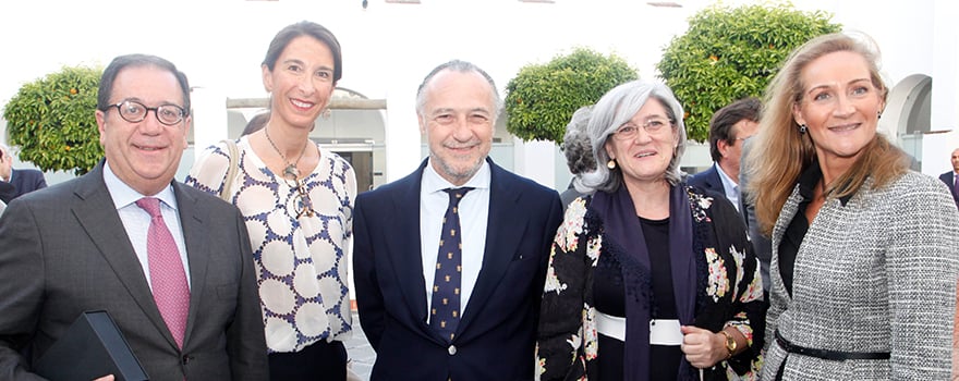 Cecilio Venegas; Carmela Llorente, del Colegio de Farmacéuticos de Badajoz; José María Pino; Aurora Venegas y Ana Lázaro.