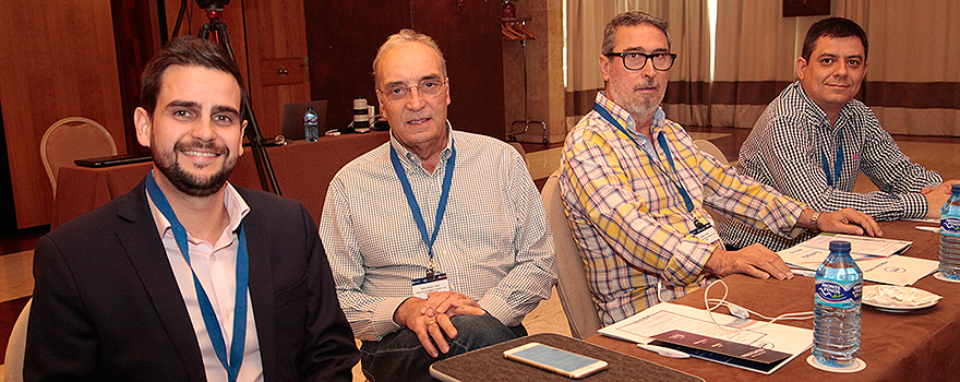 José Luis Fresneda, jefe de Producto Respiratorio de Rovi; Carlos Melero Moreno, consultor del Instituto de Investigación del Hospital Universitario 12 de Octubre; José Celdrano Gil, jefe del Servicio de Neumología del Hospital Nuestra Señora del Prado de Talavera; y Ángel Oteja, adjunto del Servicio de Neumología del Hospital Nuestra Señora del Prado de Talavera.