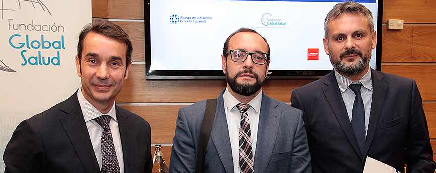 Emilio Llamas; Pedro Luis Agut; José Antonio Fernández, director de Relaciones Institucionales de Limcamar.