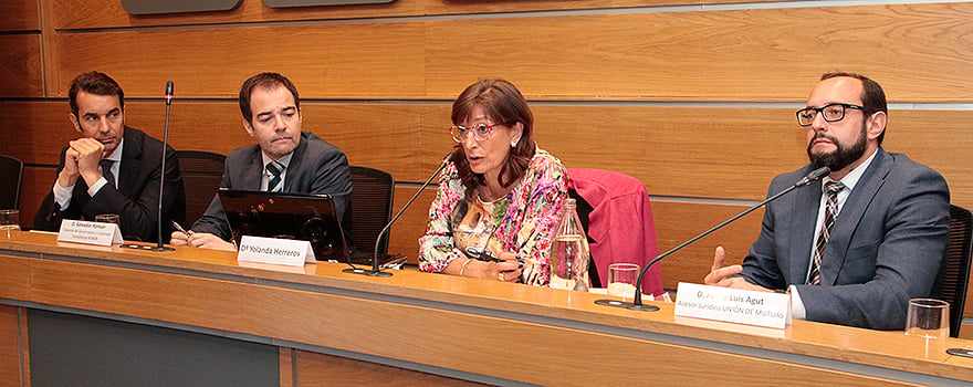 Emilio Llamas, Salvador Román, Yolanda Herreros y Pedro Luis Agut en un momento de la jornada.