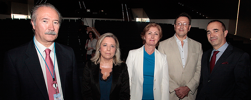 Carlos A. Jiménez, presidente selecto de Separ; Elena Bollo, directora de congresos de Separ; Inmaculada Alfageme, presidenta saliente de Separ; Carlos Duarte, profesor de Ciencias Marinas en Arabia Saudita; Borja García-Cosío, presidente del 51º Congreso de Separ.