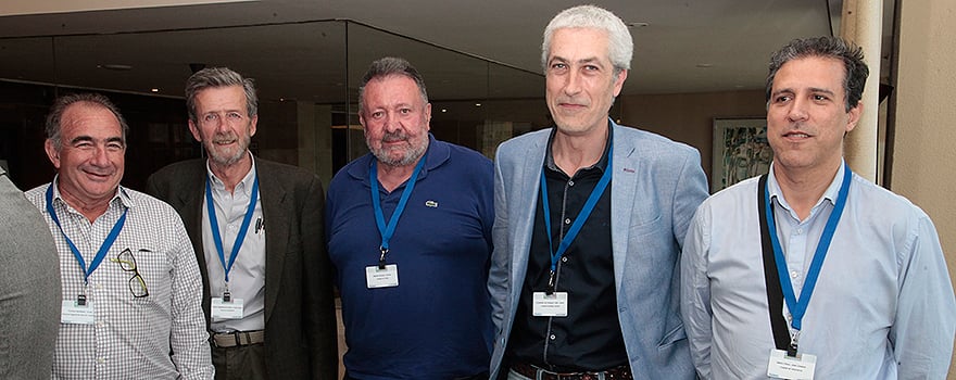 Tomás Romera, técnico de infraestructuras del Servicio de Salud de Castilla y León, Carlos María Sobrini, socio fundador de Berna10 Arquitectos; José Cesáreo Martín, jefe de Mantenimiento del Hospital de Salamanca; Javier Fernández de Aránguiz Caño, jefe de Unidad de Mantenimiento del Hospital Santiago Apóstol; y José Carlos Cardillo, jefe de Sección de Mantenimiento del Hospital Río Hortega de Valladolid.