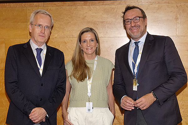 Francisco García Río, presidente de Separ; Olga Mediano, coordinadora del Año Separ de Cuidados Respiratorios Intermedios y Bernardino Alcázar, director del Comité de Congresos Separ.